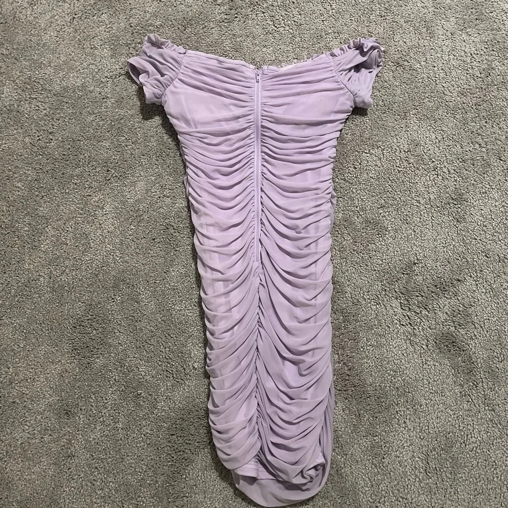 windsor off-shoulder mini dress lilac purple - Picture 2 of 3